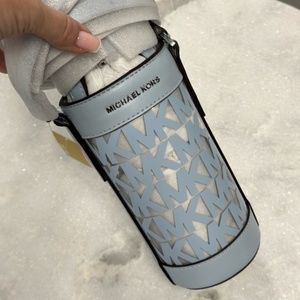 MICHAEL MICHAEL KORS GIFTA-BLES 35T2SGFN5P PALE OCEAN WATER BOTTLE HOLDER
